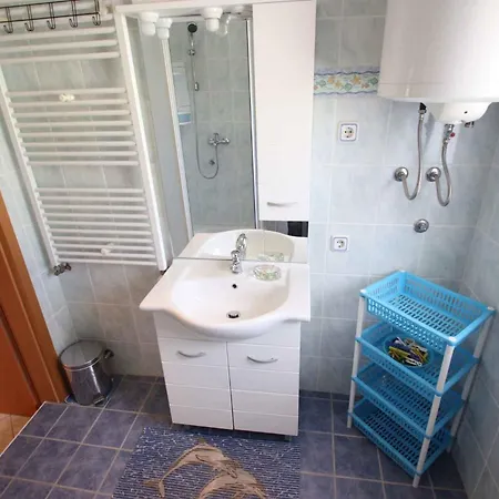 In 39275