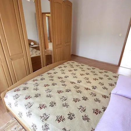 In 39275 Jadranovo